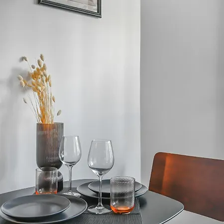 Apartment Light - Intimate Faubourg Paris